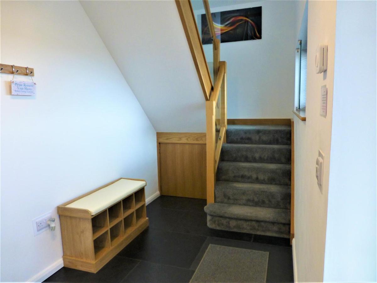 Gerycastell Luxury Holiday Apartment With Stunning Views & Ev Station Point Carmarthen Exterior foto
